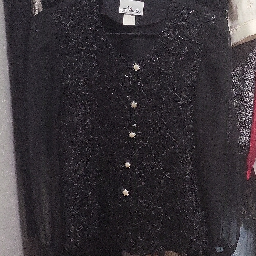 Nina Lee Button up blouse